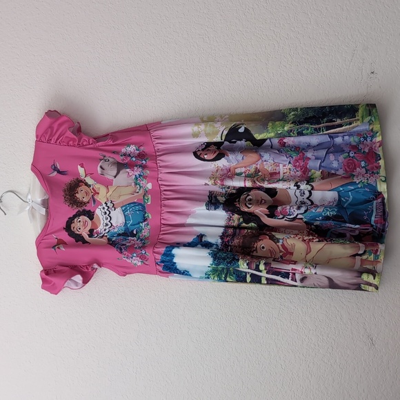 Encanto dress - Picture 2 of 3